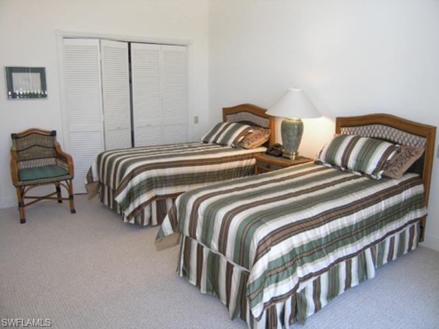 MARCO BEACH - Residential