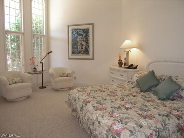 MARCO BEACH - Residential