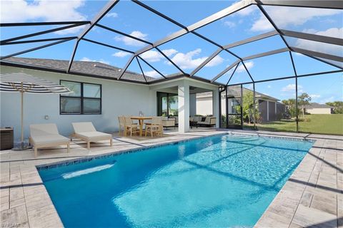 A home in PUNTA GORDA