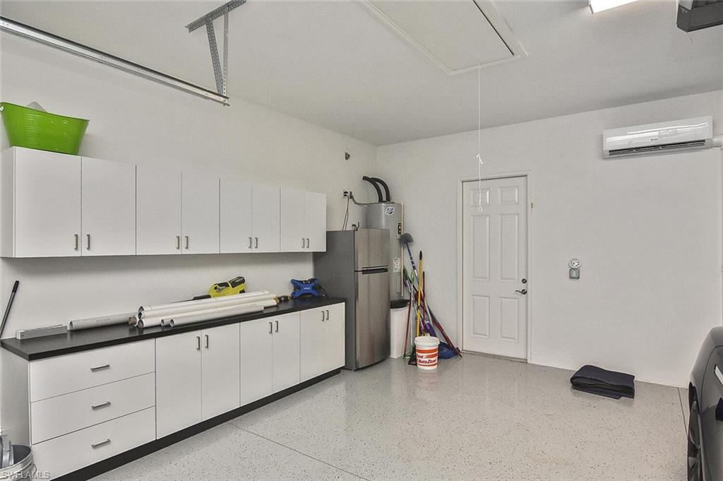 ISLES OF COLLIER PRESERVE - Residential