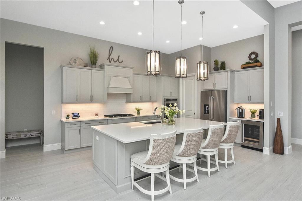 ISLES OF COLLIER PRESERVE - Residential