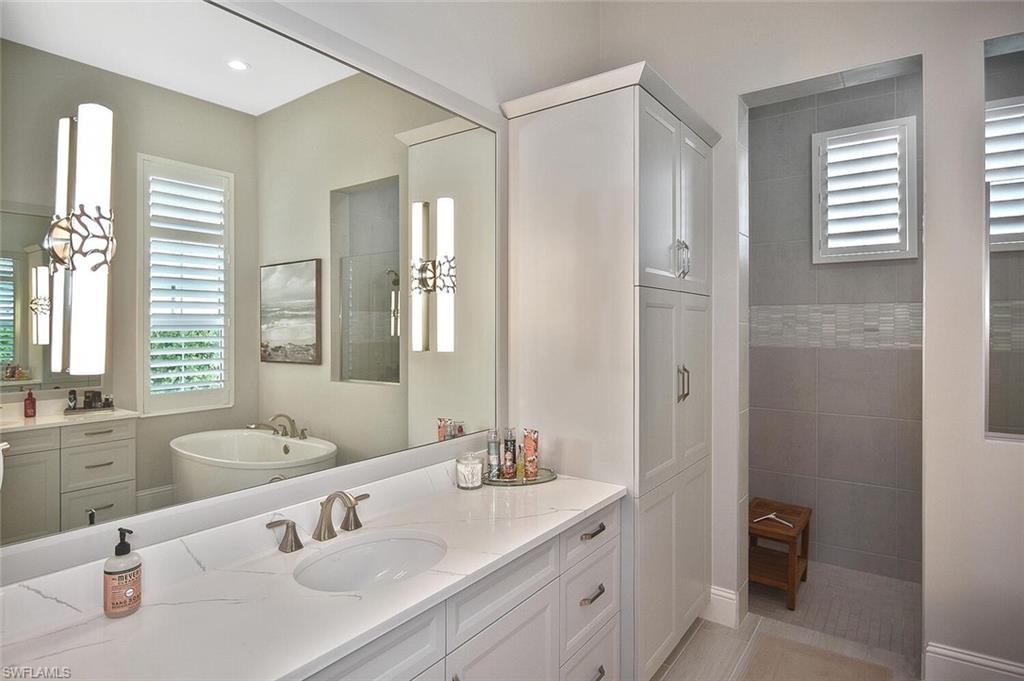 ISLES OF COLLIER PRESERVE - Residential