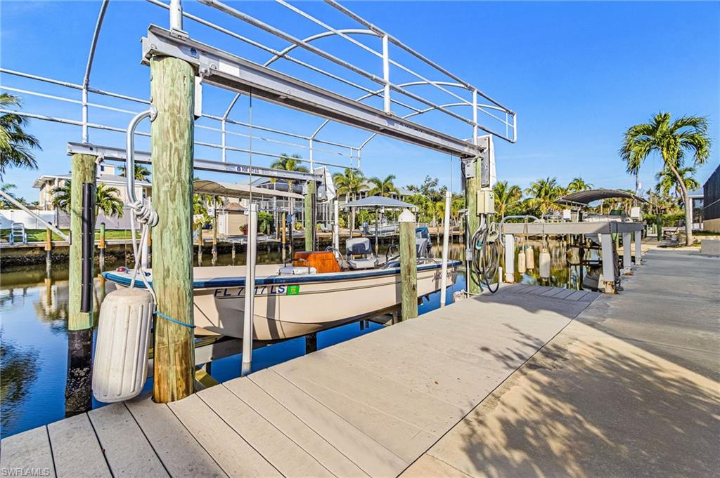 PINE ISLAND SHORES UNIT 4 - Residential