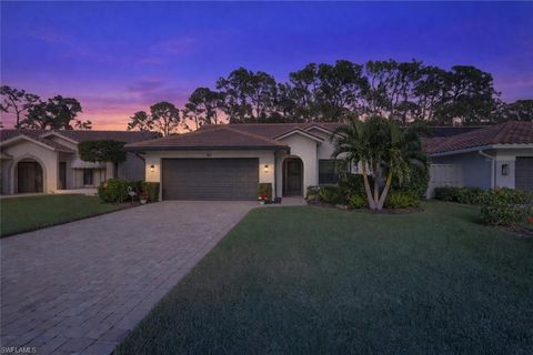 185 Fox Den CIR NAPLES FL 34104