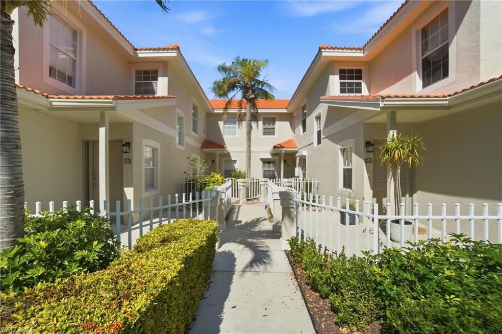 PIPERS GROVE - Residential