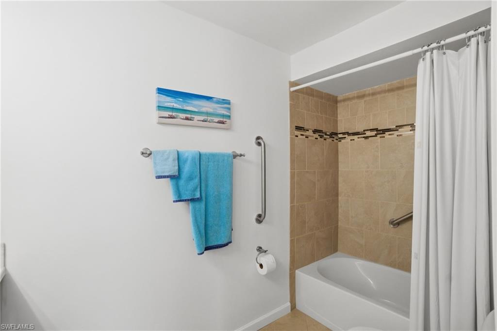 PIPERS GROVE - Residential