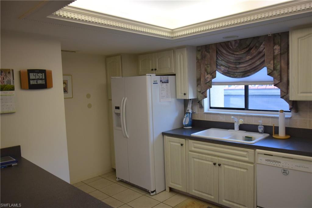 WINDJAMMER VILLAGE AT THE LAND - Residential