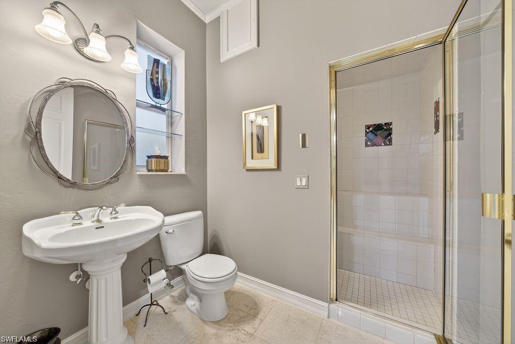 EDGEWATER - Residential