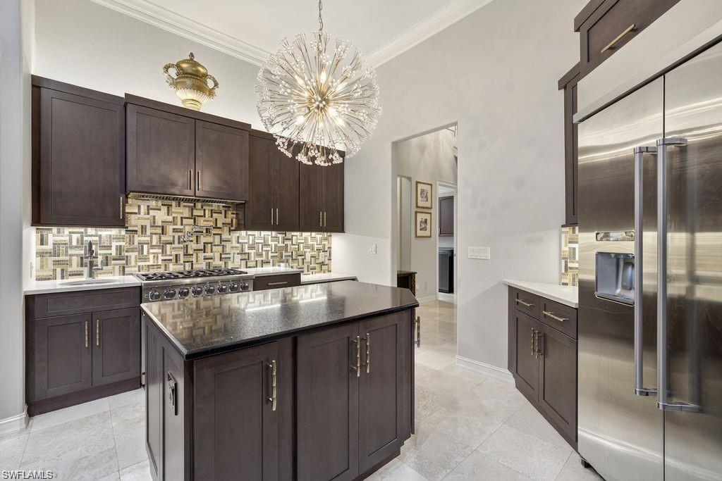 EDGEWATER - Residential