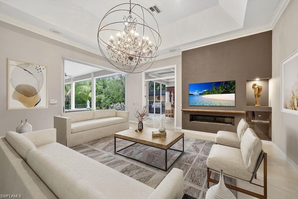 EDGEWATER - Residential