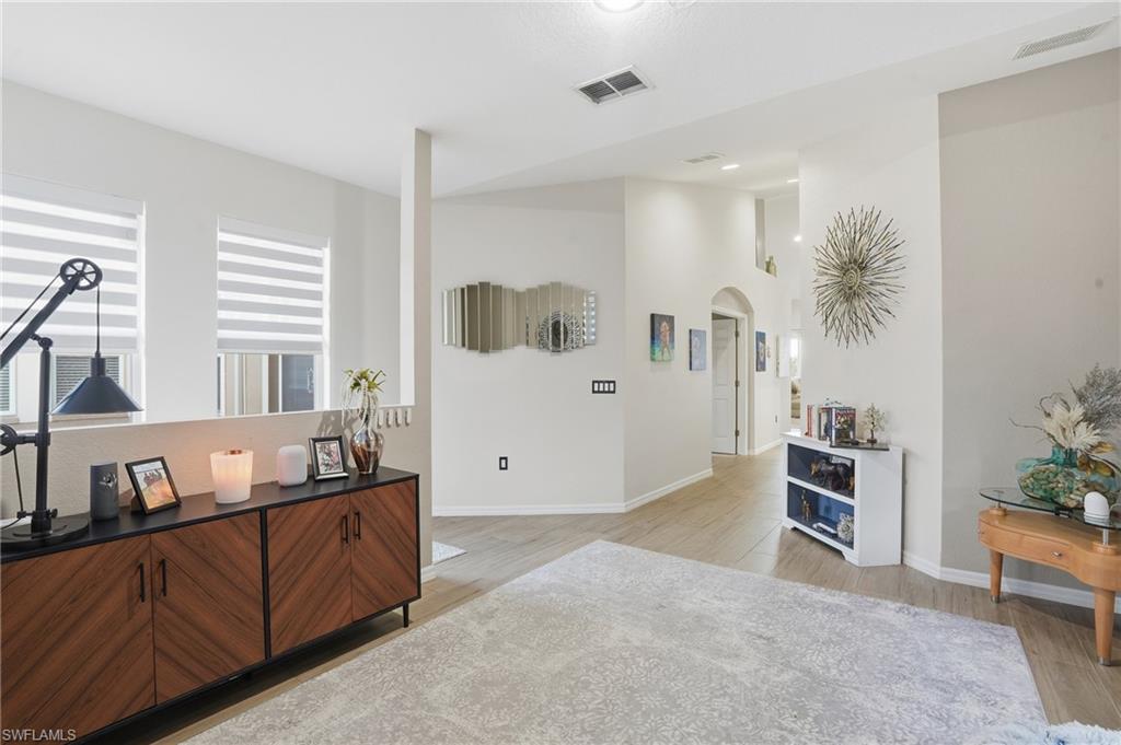 SABAL PALM - Residential