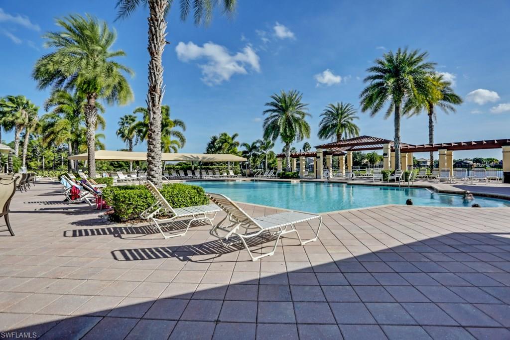 SATURNIA LAKES - Residential