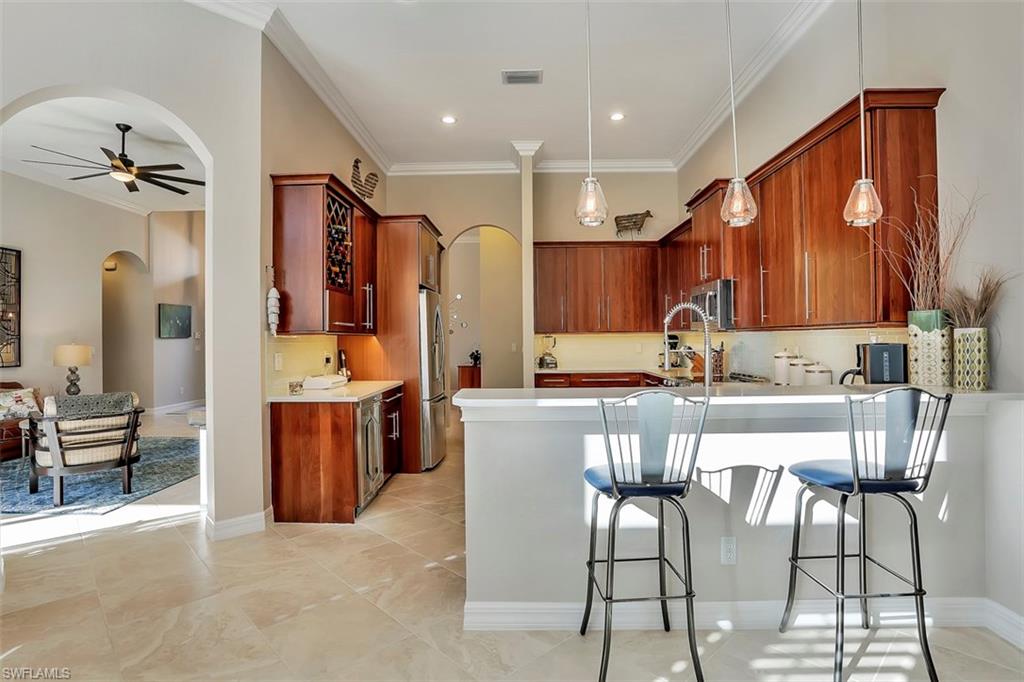 SATURNIA LAKES - Residential