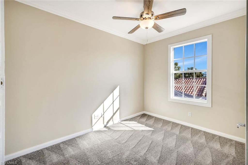 ISLAND WALK - Residential