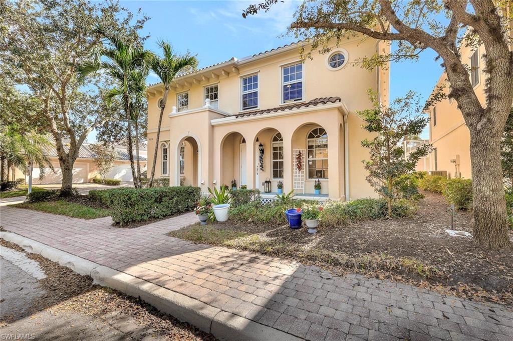 ISLAND WALK - Residential