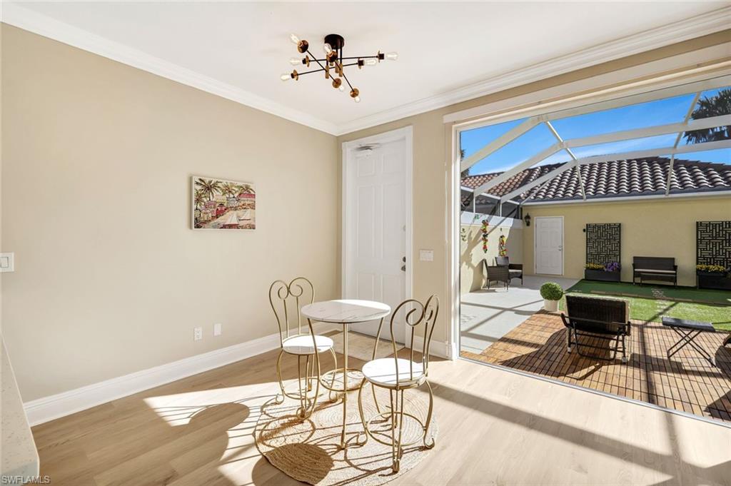 ISLAND WALK - Residential