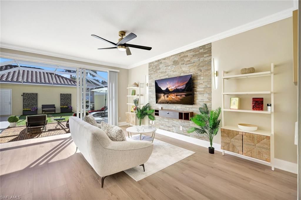 ISLAND WALK - Residential