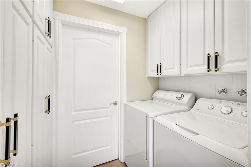 ISLAND WALK - Residential