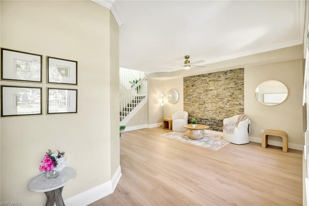 ISLAND WALK - Residential