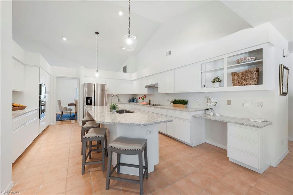 PINE RIDGE - Residential