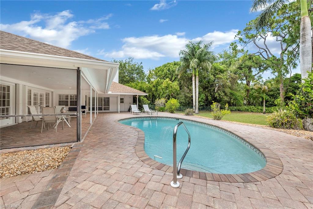 PINE RIDGE - Residential