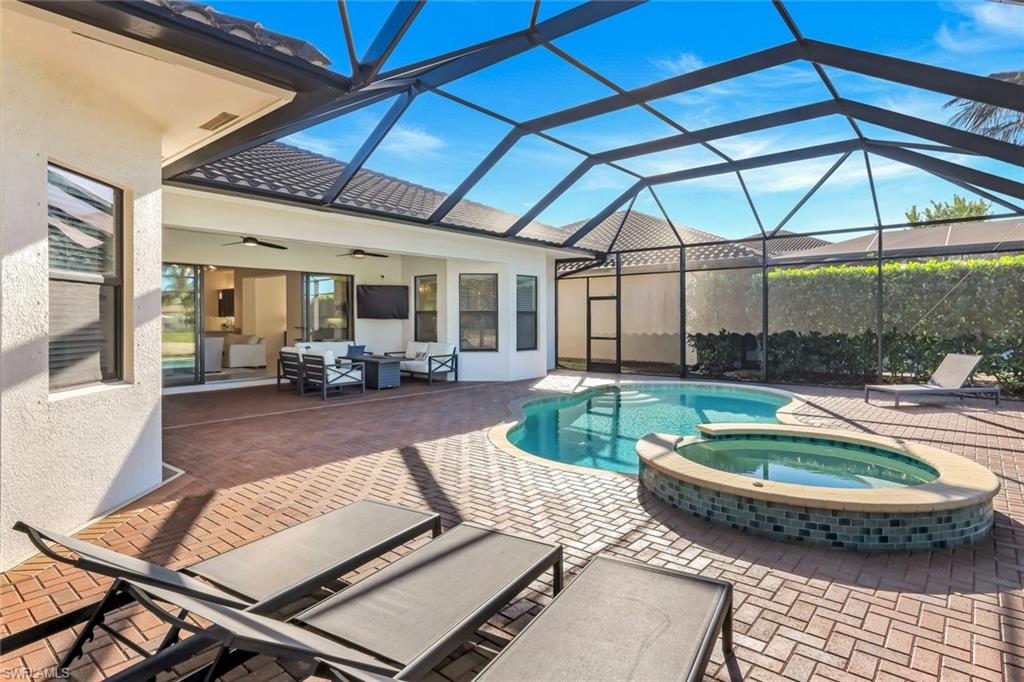 STONECREEK - Residential