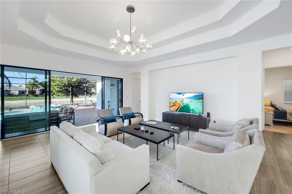 STONECREEK - Residential