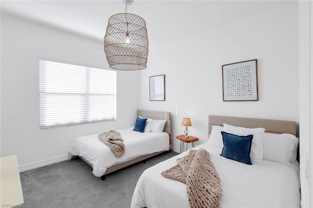 STONECREEK - Residential