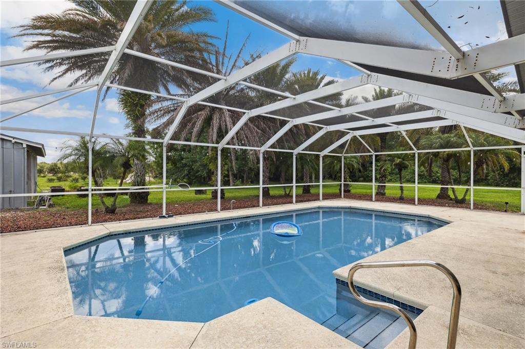 6261 Greenbriar Farms RD