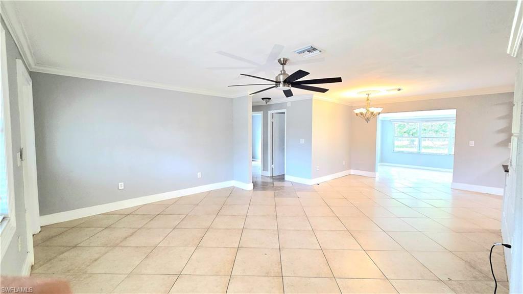 NAPLES MANOR - Residential