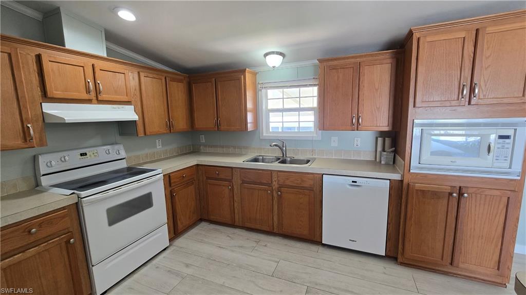 PUNTA GORDA - Residential