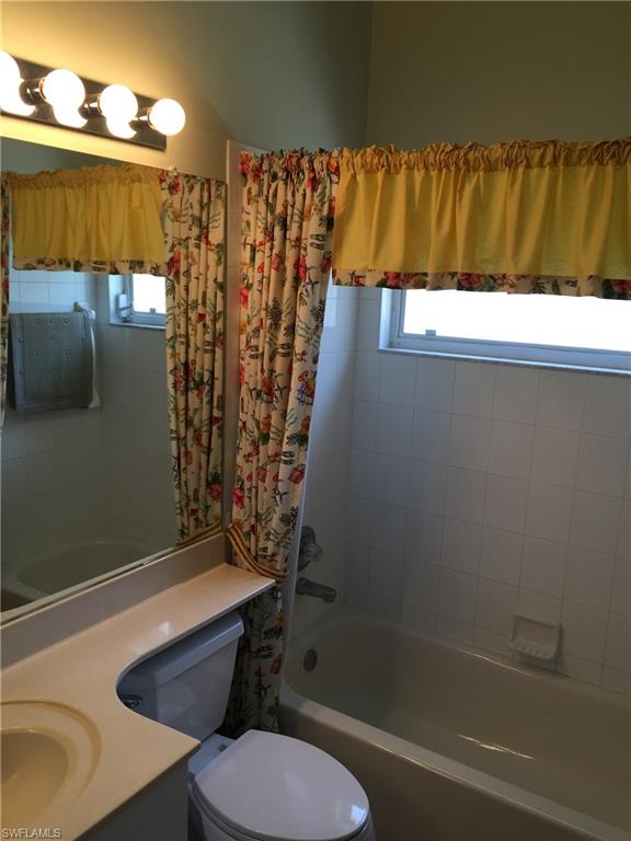 OLDE HICKORY GOLF & COUNTRY CLUB - Residential