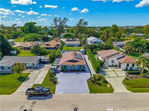 4411-4413 Little Hickory RD BONITA SPRINGS FL 34134