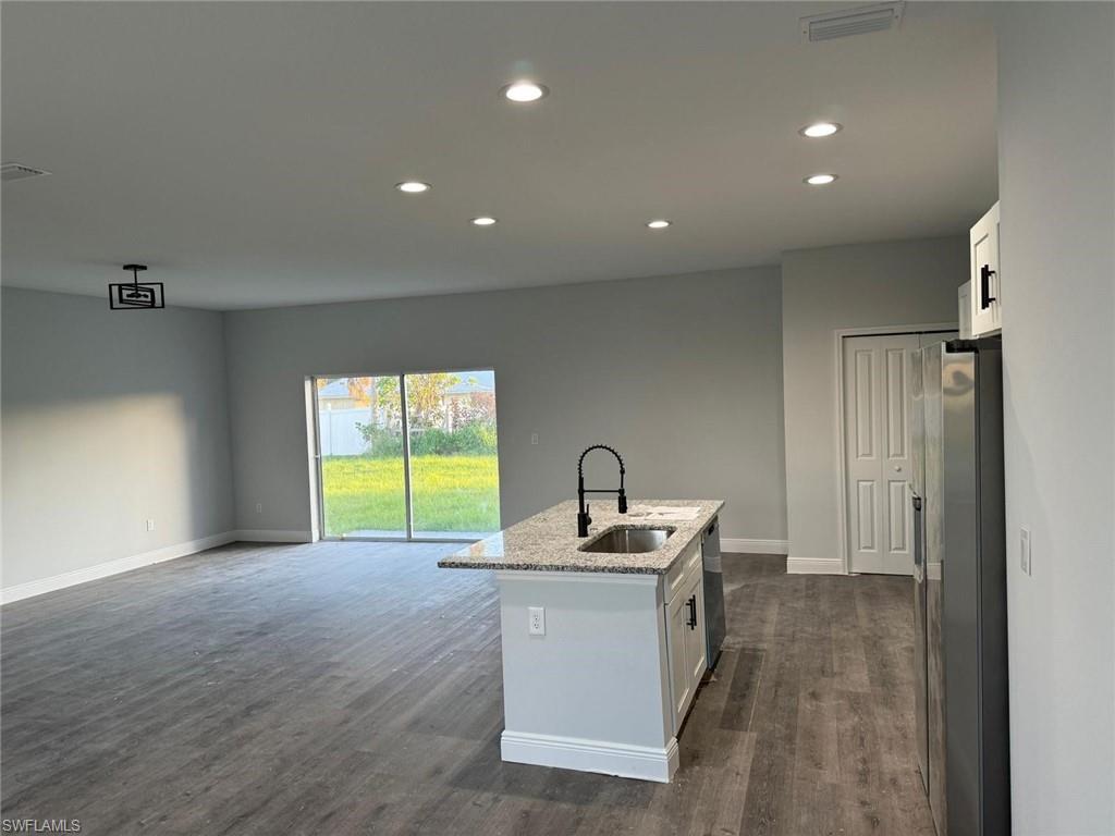 PORT CHARLOTTE - Residential Lease