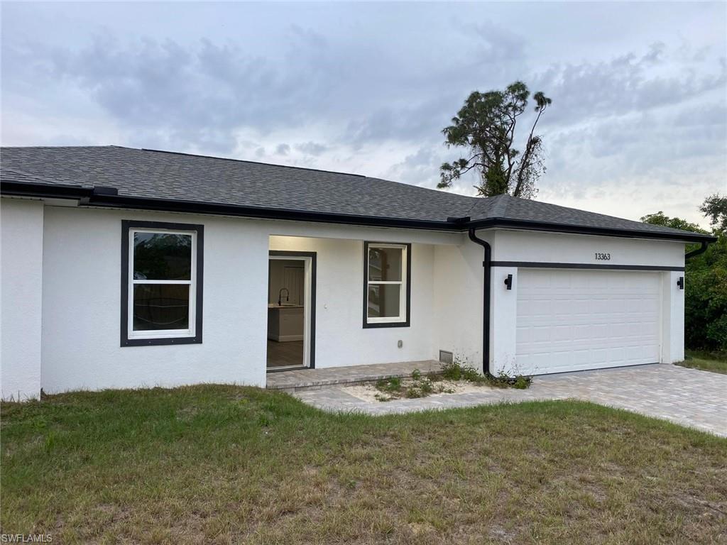 PORT CHARLOTTE - Residential Lease