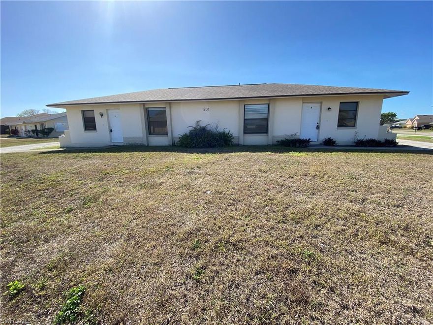 This 2 Bedroom 2 bathroom Duplex located in SE Cape Coral. Washer and dryer hookup. Lawncare included. 900 sqft $1195 rent + $1195 Security req'd to move in. SMOKING PROHIBITED. Electric and water is the tenants responsibility. Pets allowed with additional monthly $50 pet rent per pet.

"Equal Housing Opportunity"