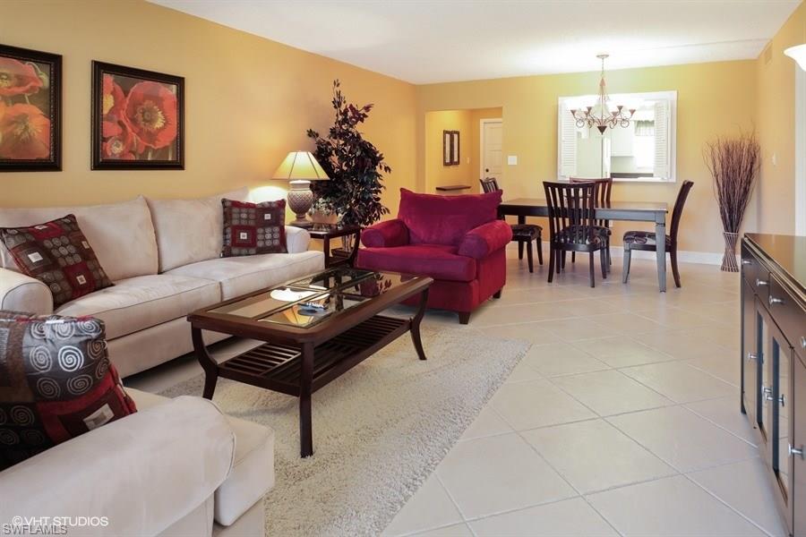 MONTEGO MANOR - Residential