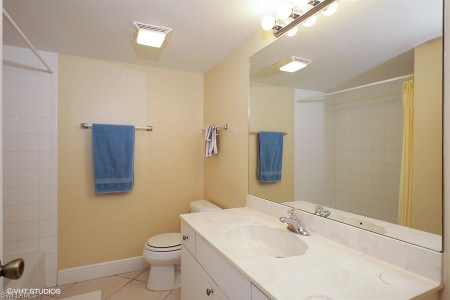 MONTEGO MANOR - Residential