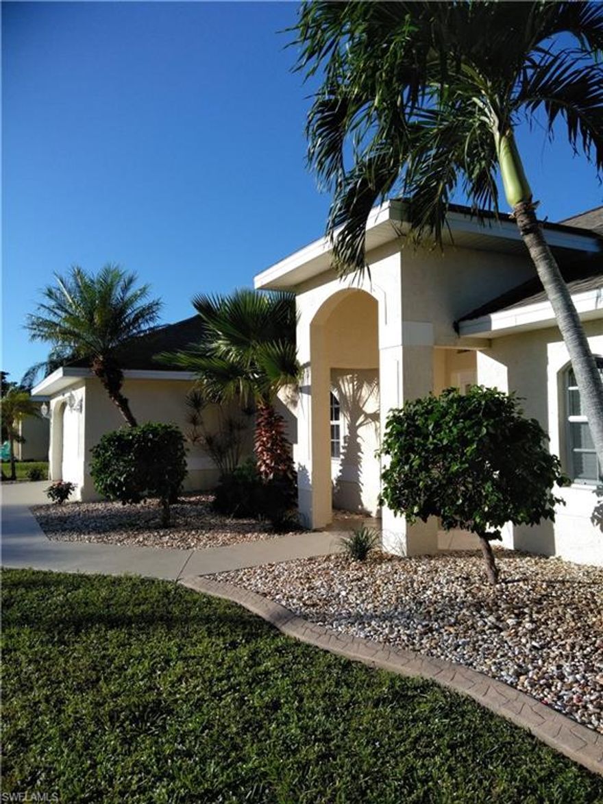 Multiple offers received. HIGHEST AND BEST BY 12/3/2020 6:00PM Please send signed Sellers Disclosure with proof of funds or pre-approval letter. Agents SEE REMARKS! 
Welcome Home! Here it is! See this Lovely, Clean, Bright and Open Pool Home! Best SW Cape Coral Location, close to shopping. Brand New A/C system is being installed. Step inside and say WOW! Wide Open Floor Plan with Big Kitchen Island, Solid Surface Counters, tall cabinets, and Recessed Lighting throughout. Wonderful Backyard. Outdoor living at it best with Huge covered Lanai overlooking the Big Freeform shaped Pool with Pool Bath and Pool side outdoor shower. Private Fenced back yard. Inside enjoy a Huge open floorplan with Large Island Kitchen, Stainless Steel Appliances. Breakfast Nook and Formal Dining area. Light and Bright with loads of Windows, w/Plantation Shutters, and Transom Windows. All tile with Newly Painted Interior with soft neutrals. Beautiful Wood Flooring in the Bedrooms. Expansive views to the backyard and pool area through Huge Sliders and from Master Bedroom. Wood Flooring in Bedrooms.