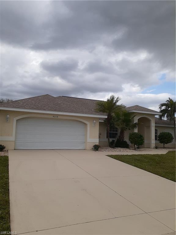 CAPE CORAL - Residential
