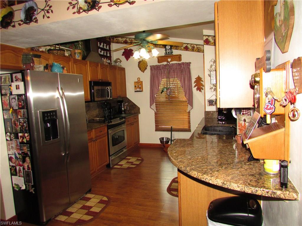 GOLDEN GATE ESTATES - Residential