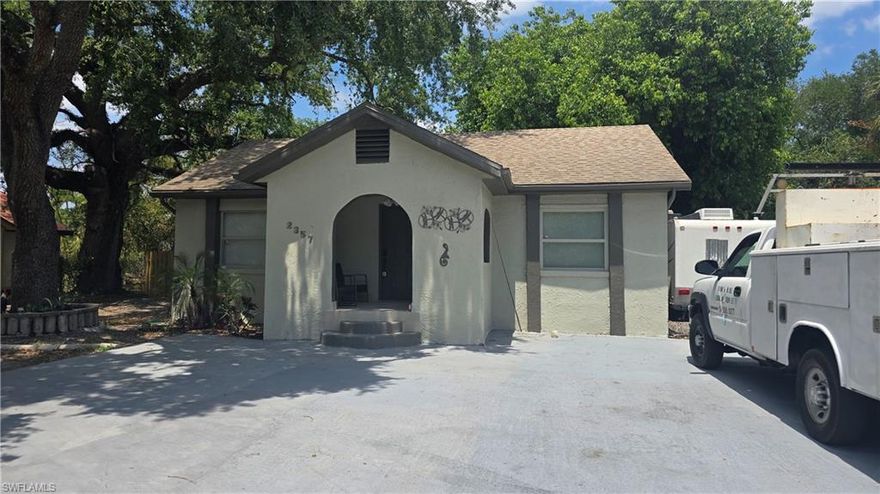 Discover the perfect blend of vintage charm and modern updates in this renovated 1947 home. Enjoy a newer kitchen outfitted with stainless steel appliances, brand-new luxury vinyl tile flooring, stylish new lighting and fixtures, and fresh paint inside and out. A brand-new fence with wide gate openings on both sides allows easy access for vehicles, boats, or trailers, with parking for 4+ vehicles. Set in one of the area's original neighborhoods, this home offers quick access to shopping, dining, and major commuter routes. Ready for immediate enjoyment and plenty of possibilities!