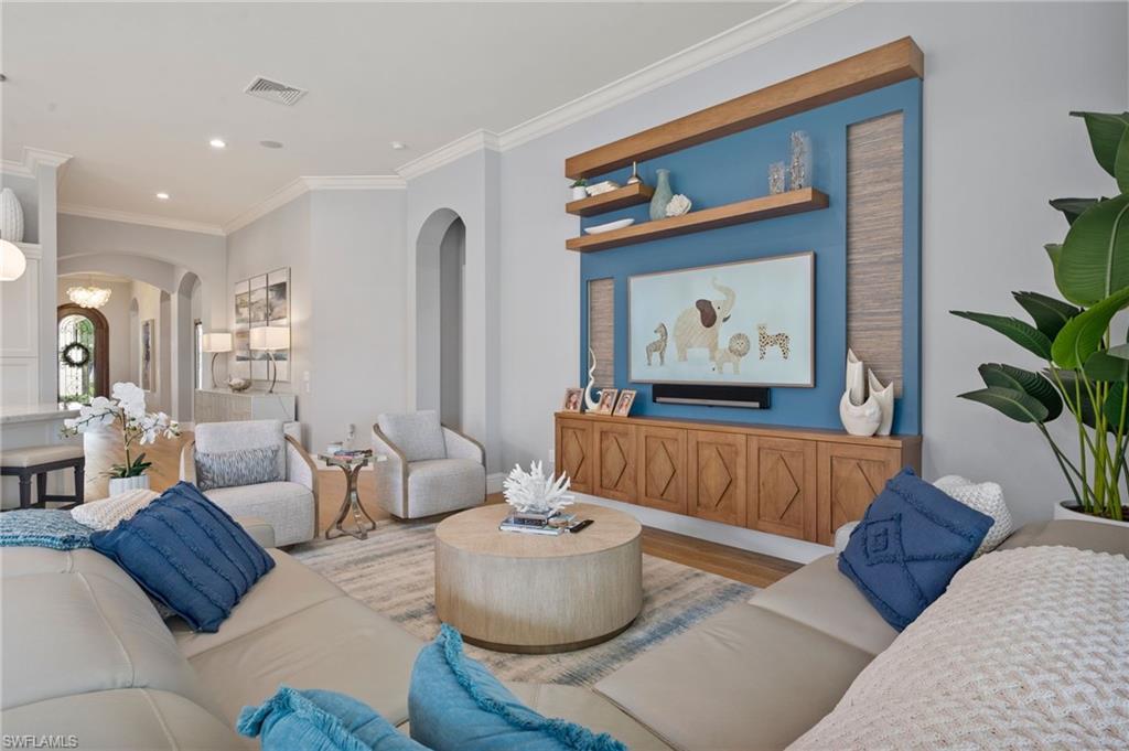 QUAIL WEST - Residential