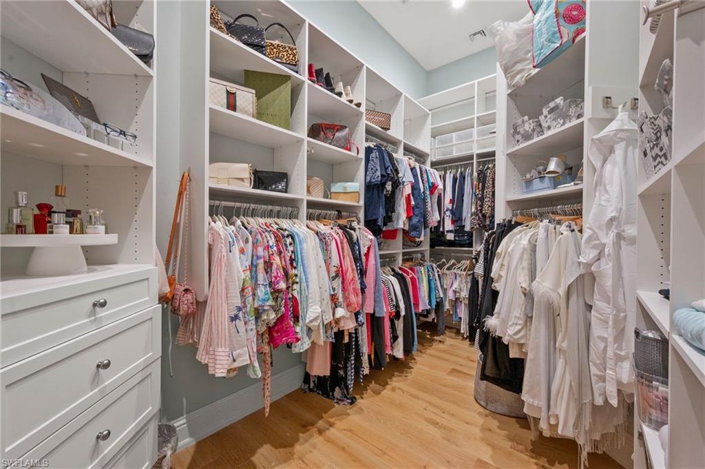 QUAIL WEST - Residential