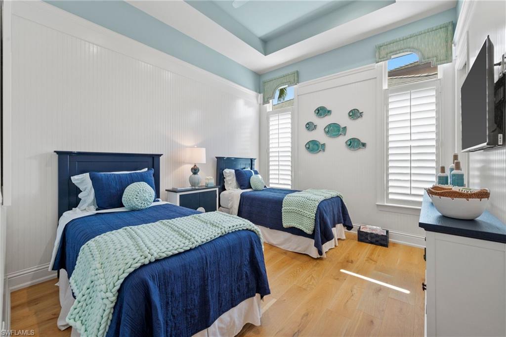 QUAIL WEST - Residential