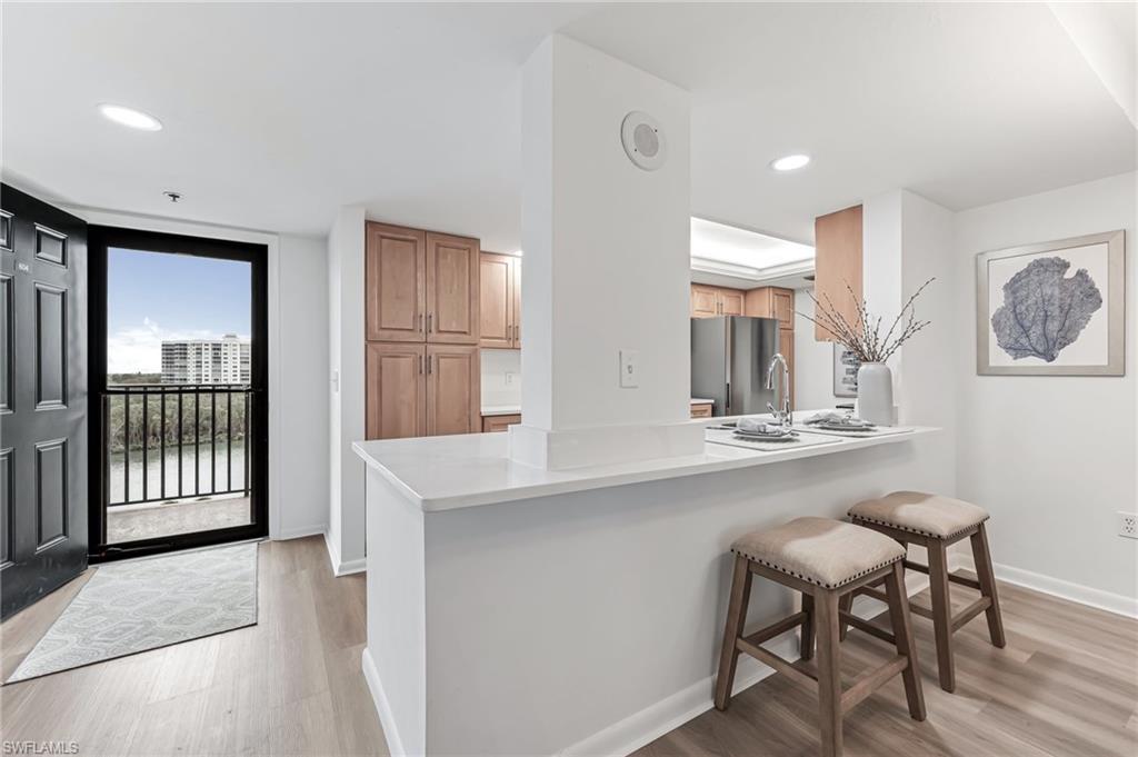 VANDERBILT SURF COLONY - Residential