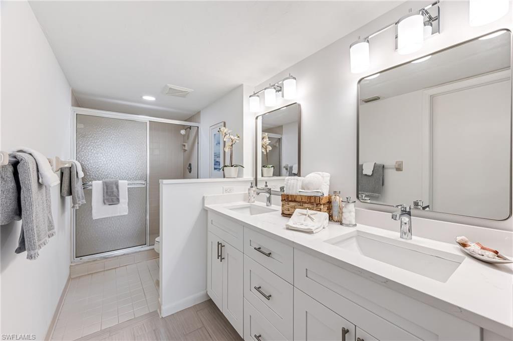 VANDERBILT SURF COLONY - Residential