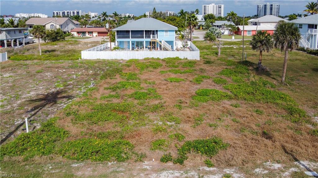 LAGUNA SHORES - Land