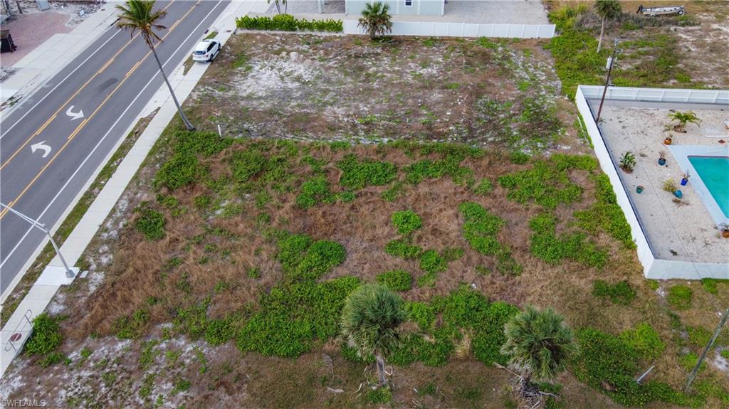 LAGUNA SHORES - Land