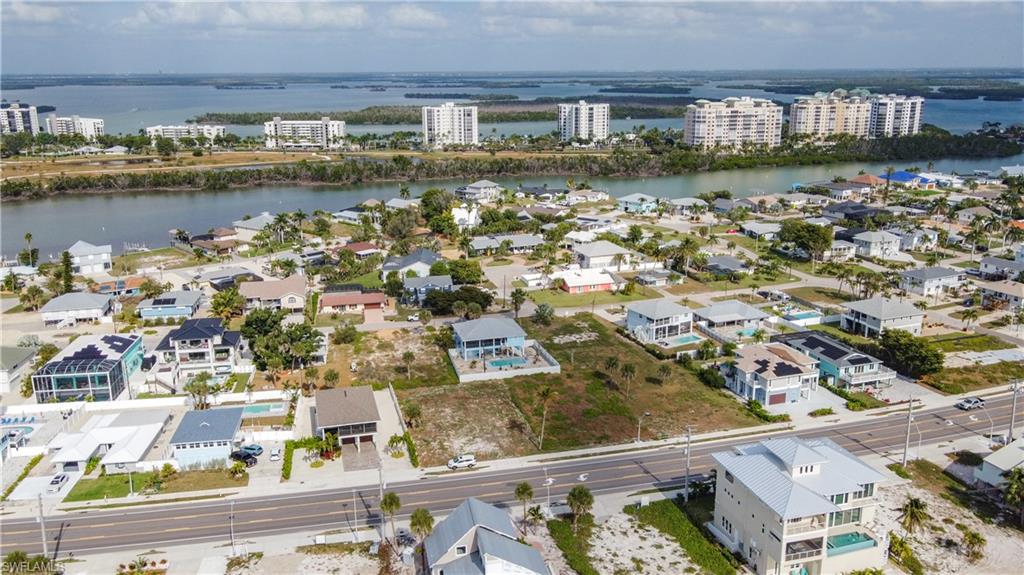 LAGUNA SHORES - Land